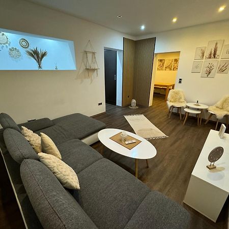 Ferienwohnung Im Boho Stil Naehe Salzburg Freilassing Exteriör bild